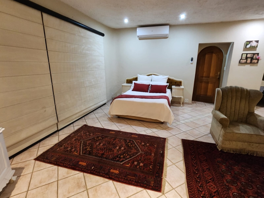 4 Bedroom Property for Sale in Ifafi North West